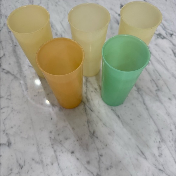 Vintage Tupperware 12 oz Pastel Tumbler Drinking Cups 115 Set of 5 Stackable - Picture 2 of 5